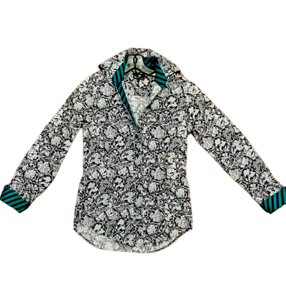 Ben Sherman Women's Button down shirt, Size Medium, NWOT